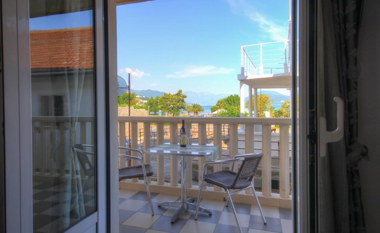 Apartmani Mina ヘルツェグ・ノヴィ エクステリア 写真
